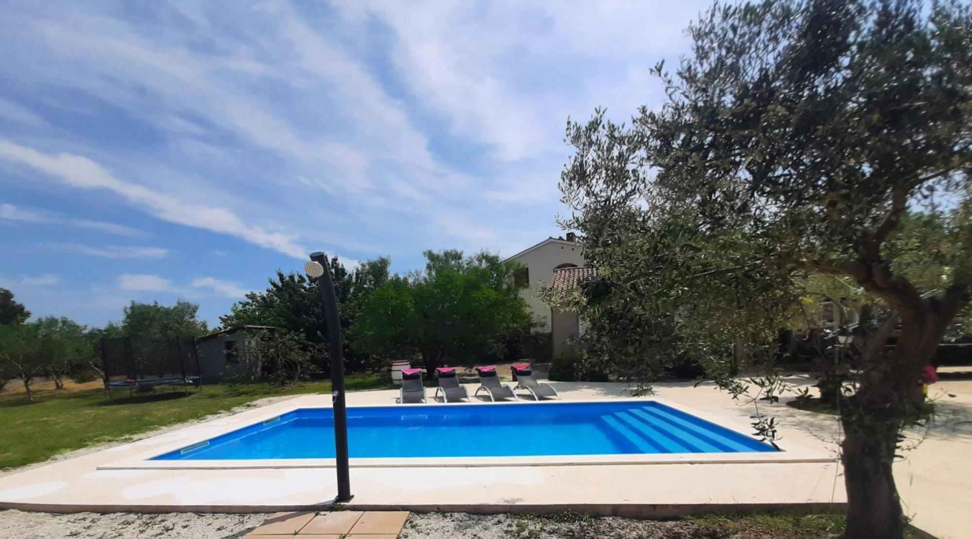 Ferienhaus Aqua Mit Pool Jadreški 外观 照片